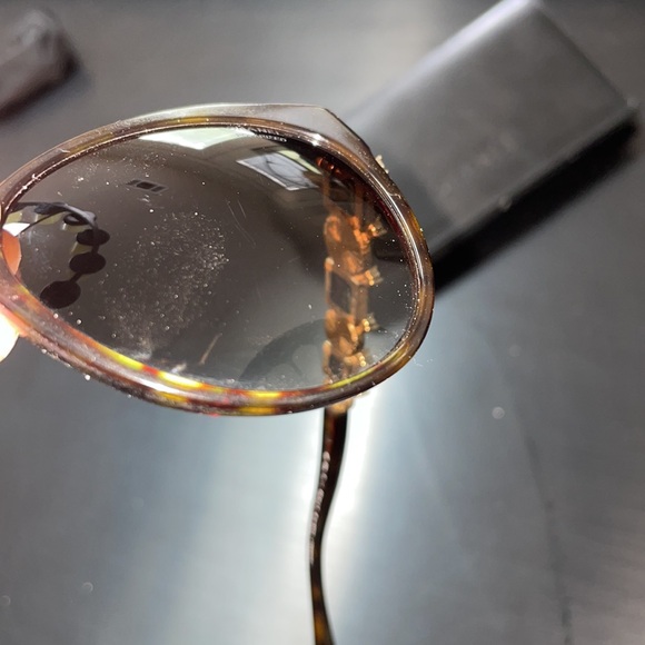 ❤️🤩🤩GORGEOUS GENUINE CHANEL GLASSES !!❤️🤩🤩🤩 - Picture 3 of 8